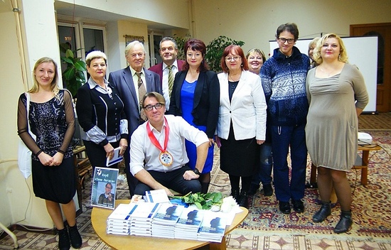 5 ноября в городской библиотеке №10 г. Гродно состоялся творческий вечер Дмитрия Радиончика «Грунтовые воды»