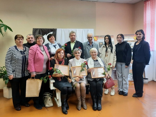 Паэзіі чароўнае святло