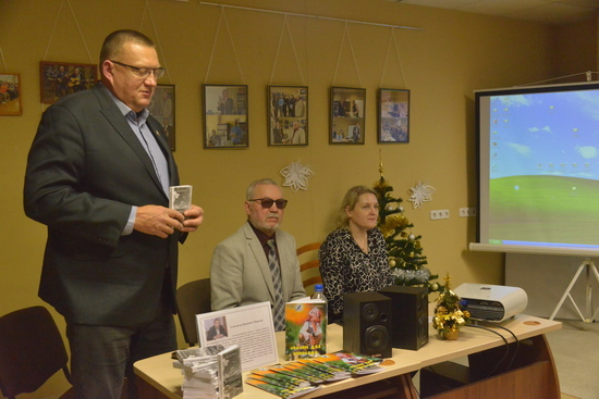 Паэт з Дэбальцава