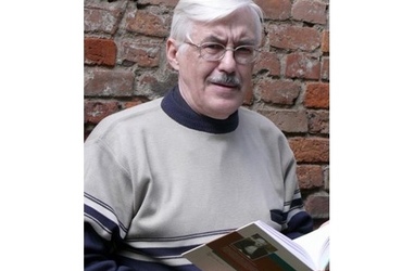 75 гадоў спаўняецца пісьменніку Аляксандру Валковічу