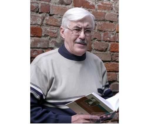 75 гадоў спаўняецца пісьменніку Аляксандру Валковічу