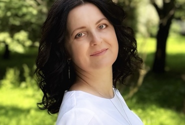 18 января  отмечает юбилей  член Союза писателей Беларуси Жанна Устинова (Жанна Миус).