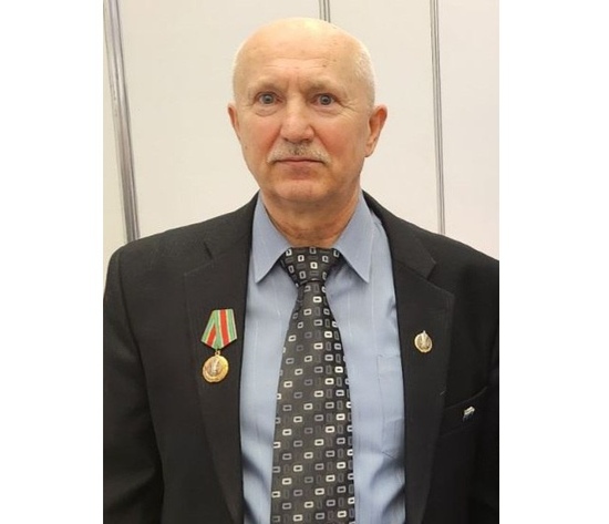 З юбiлеем! 6 жніўня 70-гадовы юбілей адзначае вядомы брэсцкі паэт і перакладчык, член Саюза пісьменнікаў Беларусі Міхаіл Кулеш.