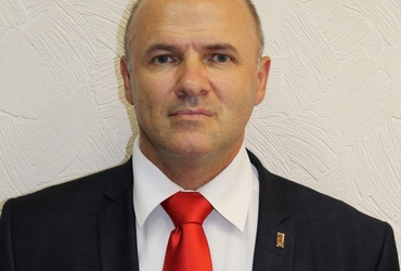 8 лістапада 60-гадовы юбілей адзначае празаік, публіцыст, дыпламат, член Саюза пісьменнікаў Беларусі Вячаслаў Яўгенавіч Раменчык