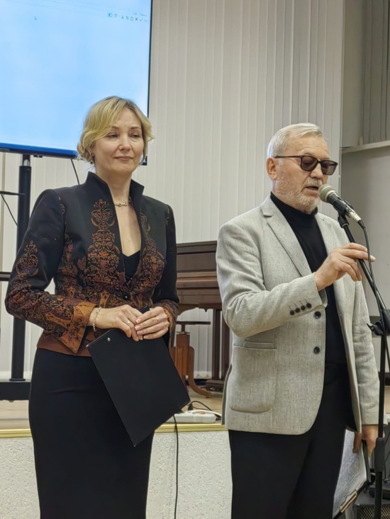 Вершы і музыка, народжаныя любячым сэрцам