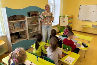 Вясеннія вандроўкі з кнігамі сучасных беларускіх пісьменнікаў