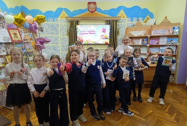 «Добрые истории Галины Перун»